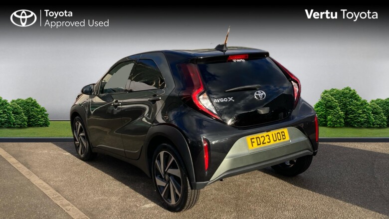 Toyota Aygo X 1.0 VVT-i Edge 5dr Auto Petrol Hatchback